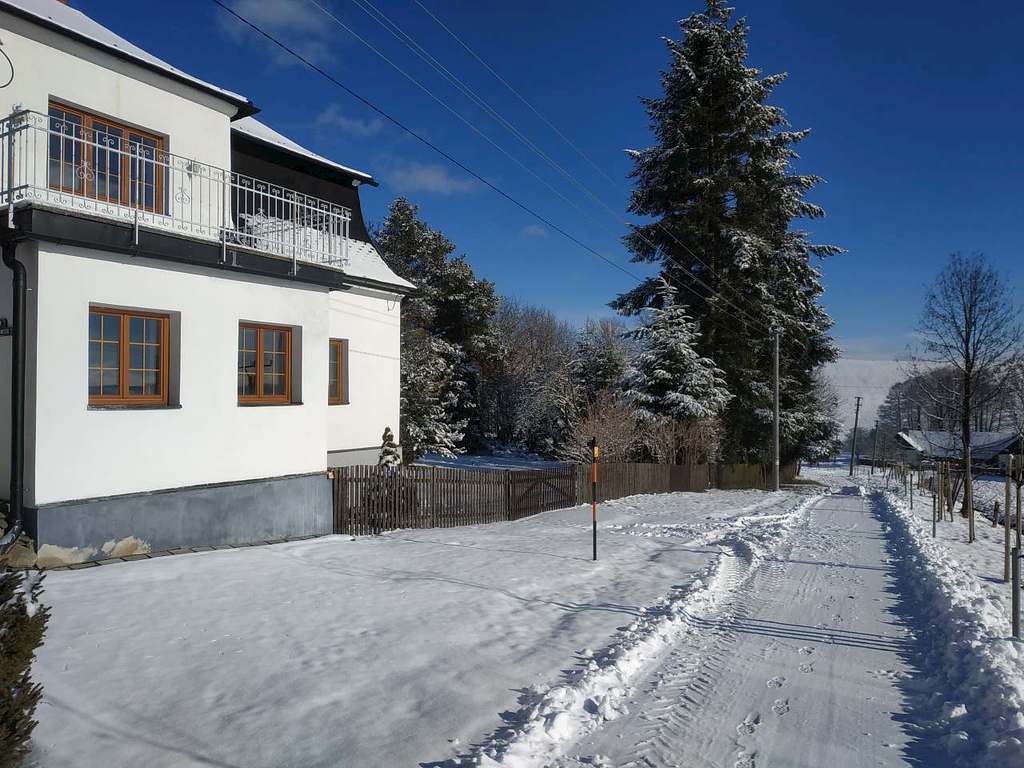 Exterior - Cottage Na Zemi 211