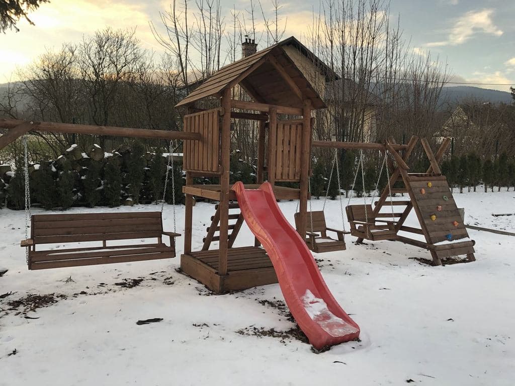 Apartmány Dvůr v zimě
