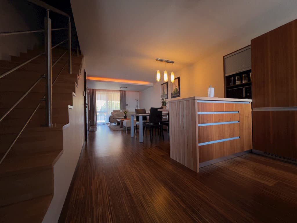 Appartement mit 2 Schlafzimmern  - Apartmánový dom ''44''