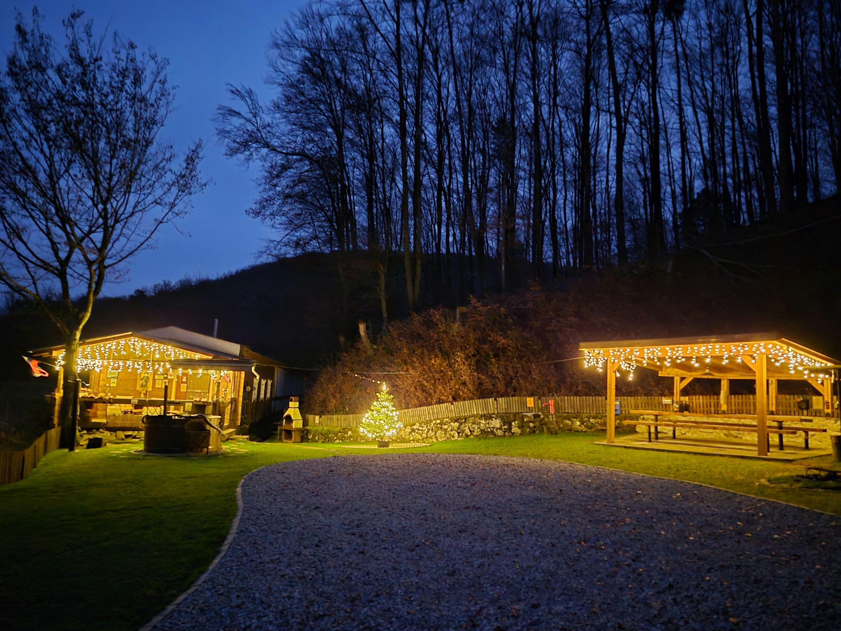 Cottage Strelnica Sheriff in the winter