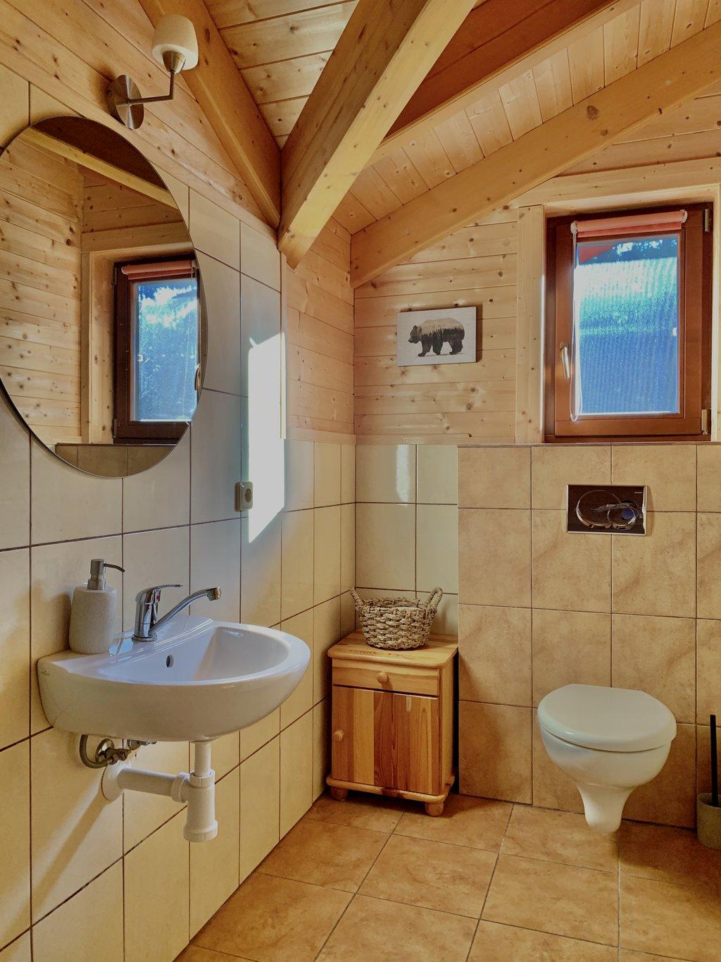 Restroom - Zrubový Dom pod hoľami