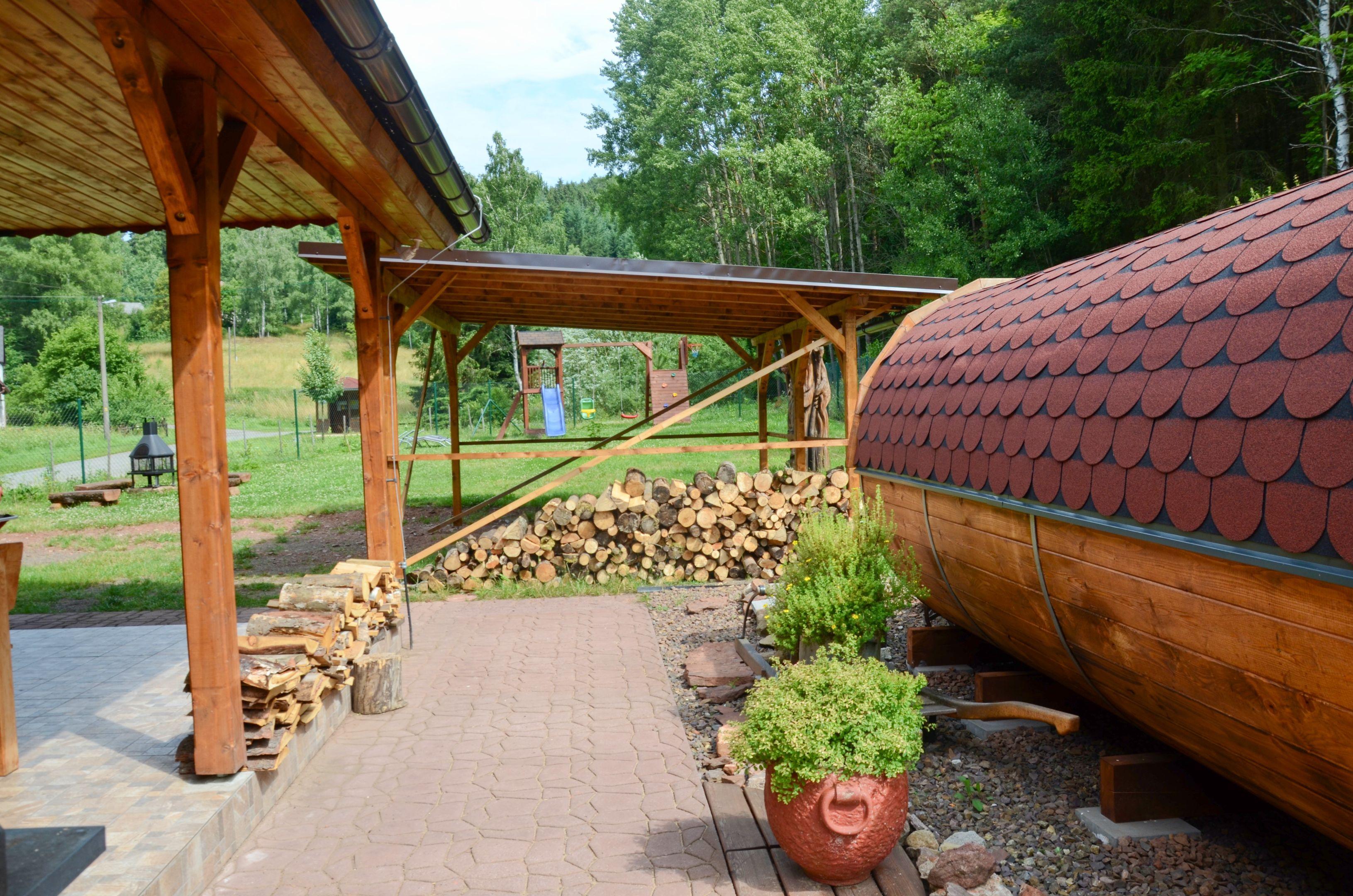 Exteriér - Wellness drevenica pri lese