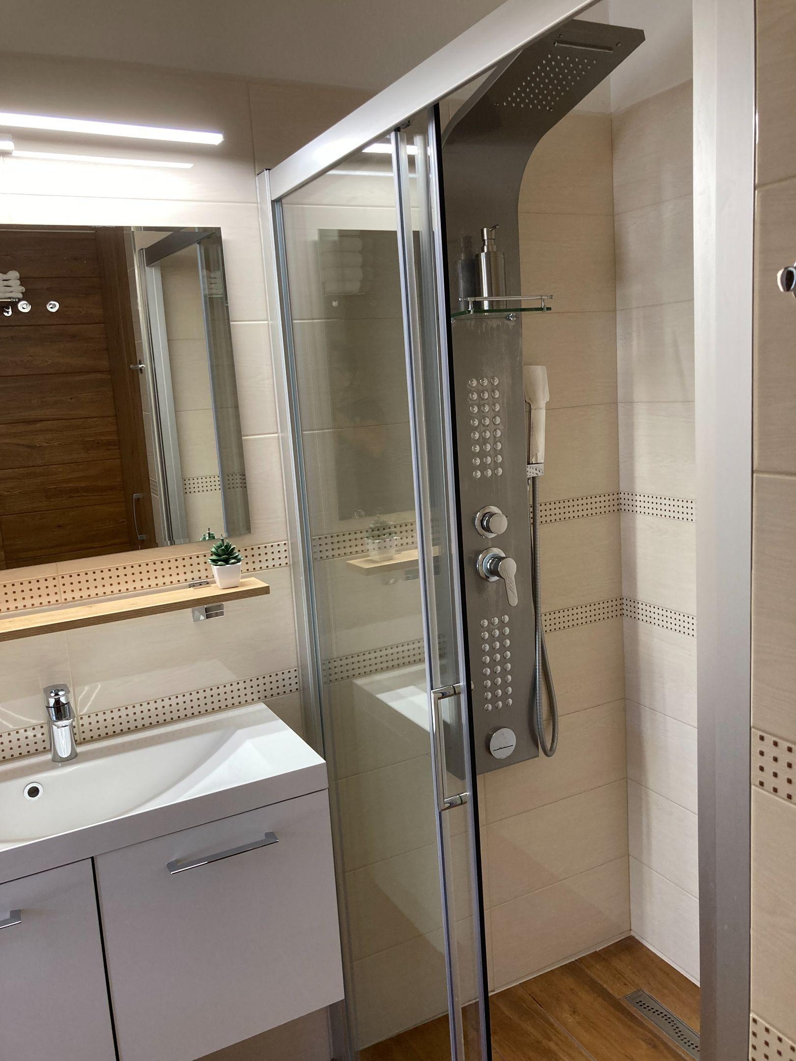 Apartmán č. 3 Apartmán s 2 spálňami - Apartmány Rubin Nesvady