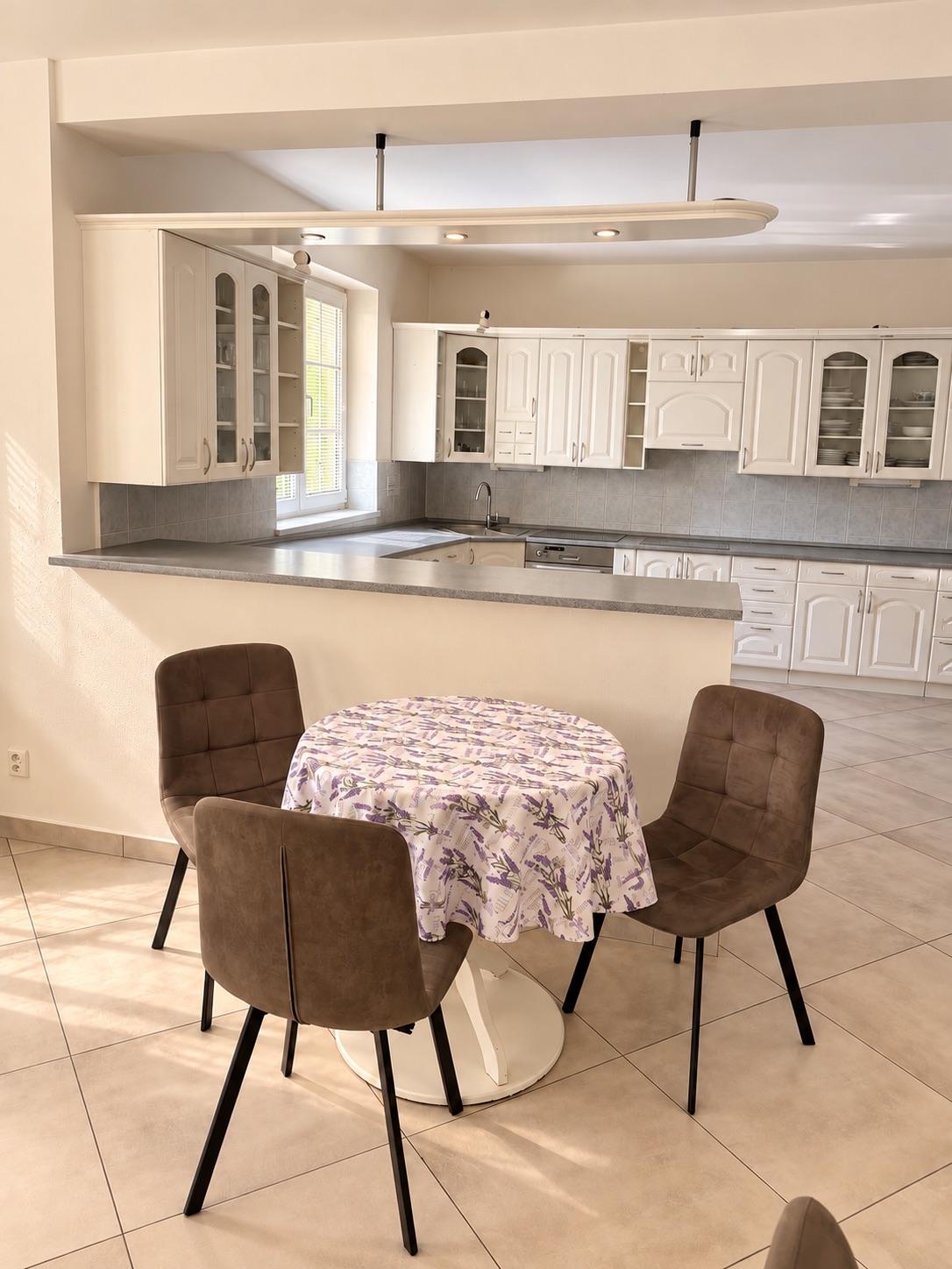 Kuchyňa na prízemí - Villa Bella