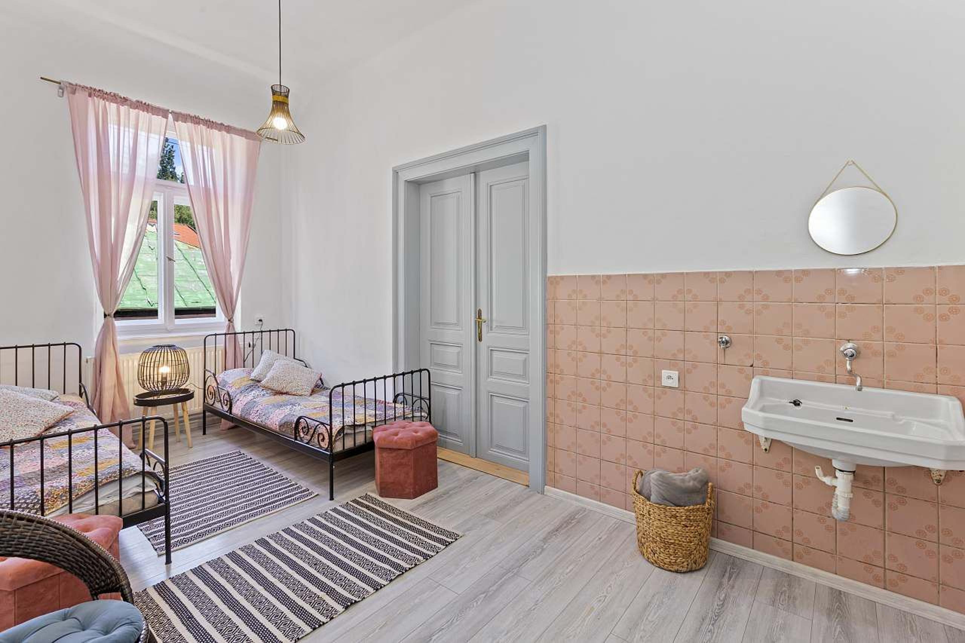 Zámecký apartmán Apartmán s 4 ložnicemi - Vila Antik
