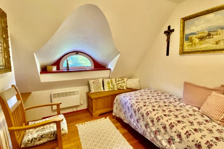 Jednolůžkový pokoj Jednolôžková izba - Chalupa na horách