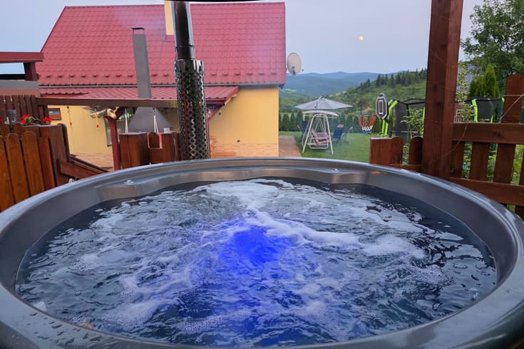 Wellness Chata Horbek s kaďou a saunou v lete