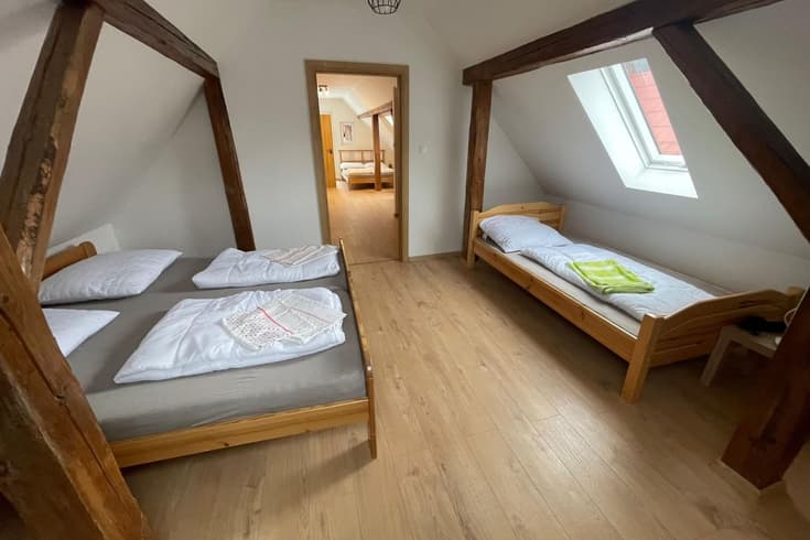 Dreibettzimmer  - Rodinná chalupa Pribiš