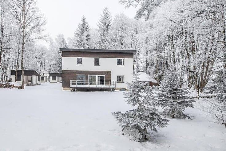 Vilka u rybníka in the winter