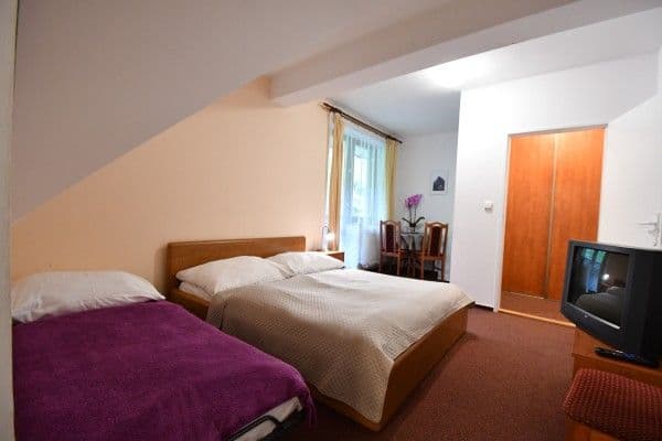Family room with 2 bedrooms  - Pension Lesna
