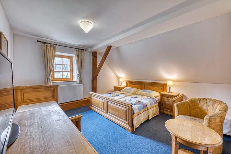 Pokoj č. 6 Čtyřlůžkový pokoj - Penzion Kovárna