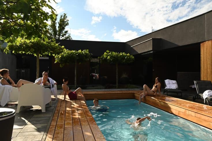Vila Downhills Residence v lete