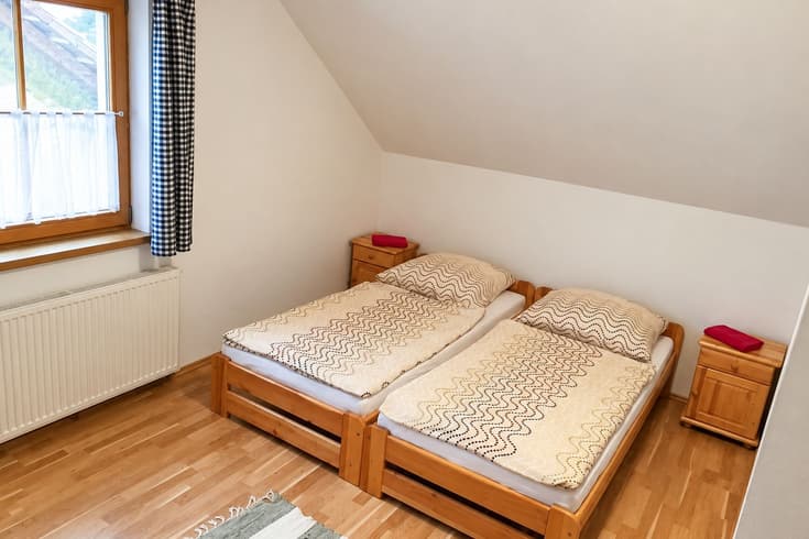 Dvoulůžkový pokoj Dvoulůžkový pokoj s přistýlkou - Chalupa Přítluky Miromar