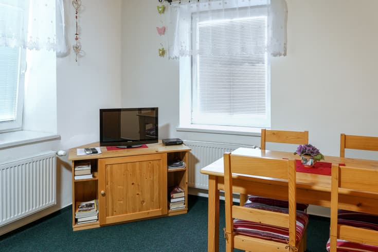 Apartmán s 2 ložnicemi pro 4 - 5 osob  - Penzion Žerotín