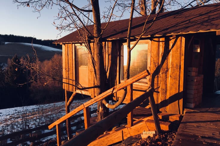 Horská panoramatická útulňa Medvedí Brloh Dvojlôžková izba - Horská panoramatická útulňa Medvedí Brloh