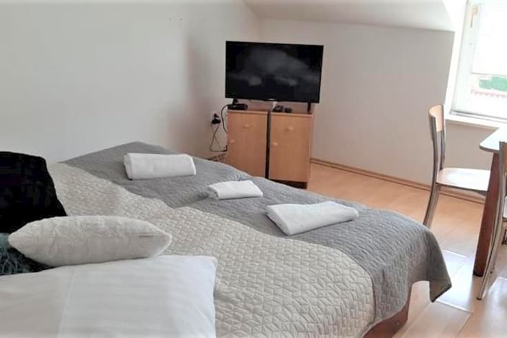 Appartement mit 2 Schlafzimmern  - Pension MAXIM