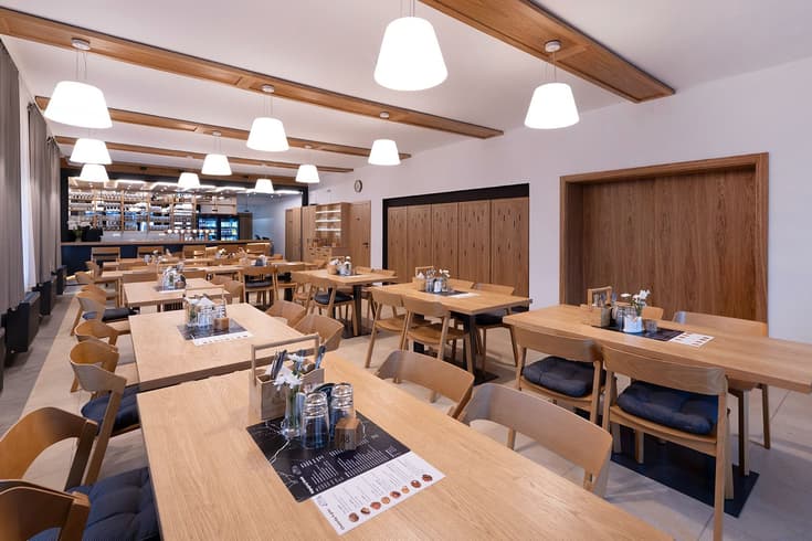 Restaurace a penzion Na Rovince