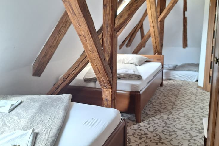 Vierbettzimmer  - Hotel Majerovský kaštieľ