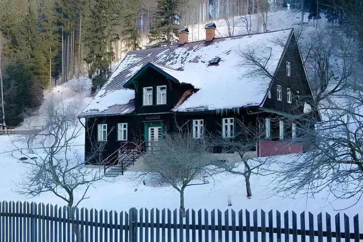 Cottage U Bertholda in the winter