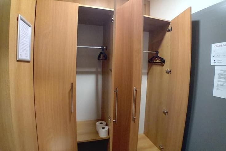 Čtyřlůžkový pokoj  - Hotel a ubytovna Zimní stadion Slaný