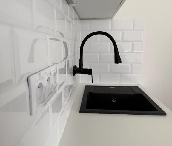 Apartmán se 3 ložnicemi a výhledem Apartmán s 3 ložnicemi - Hotel a ubytovna Zimní stadion Slaný