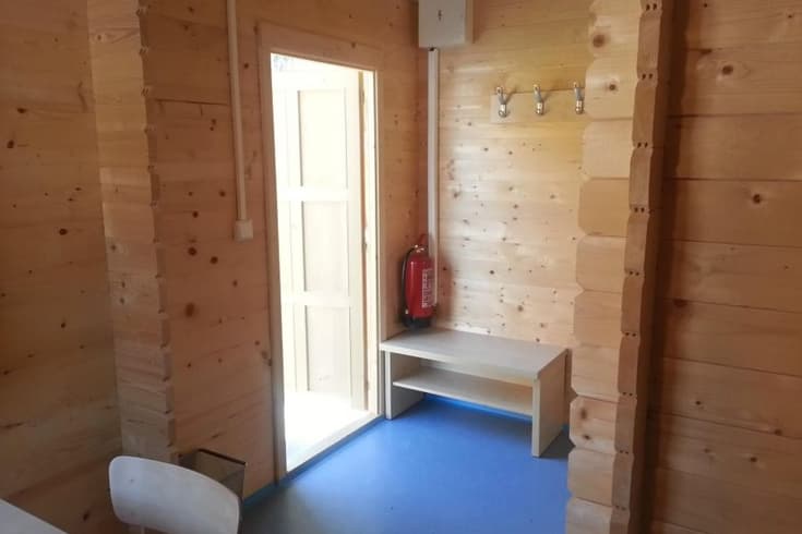 Chatka Typ B se spaním do patra Čtyřlůžkový pokoj - Camping Amerika