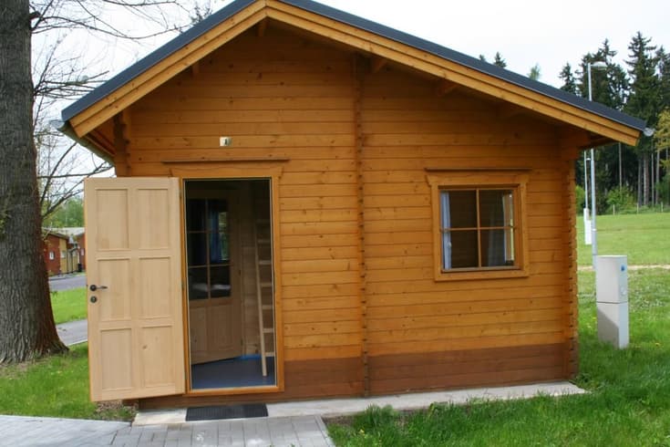 Chatka Typ B se spaním do patra Čtyřlůžkový pokoj - Camping Amerika