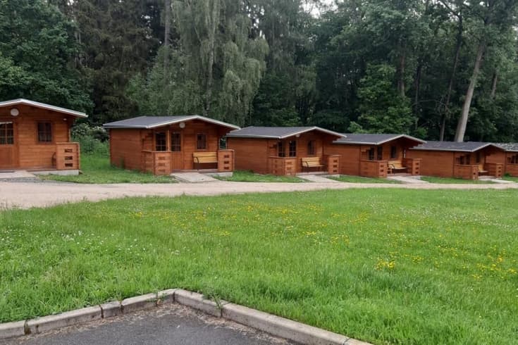 Chatka Typ B se spaním do patra Čtyřlůžkový pokoj - Camping Amerika
