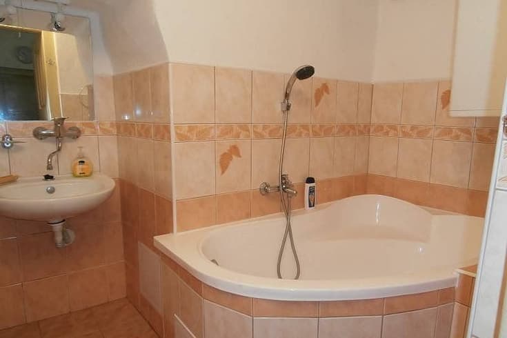 Žlutý apartmán  Apartmán s 1 ložnicí - Vesnická chalupa jako u babičky