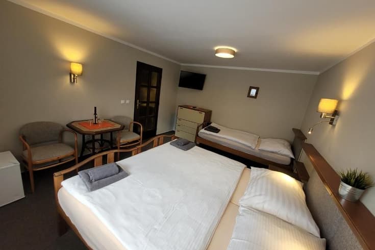 Třílůžkový pokoj  - Hotel Starý mlýn
