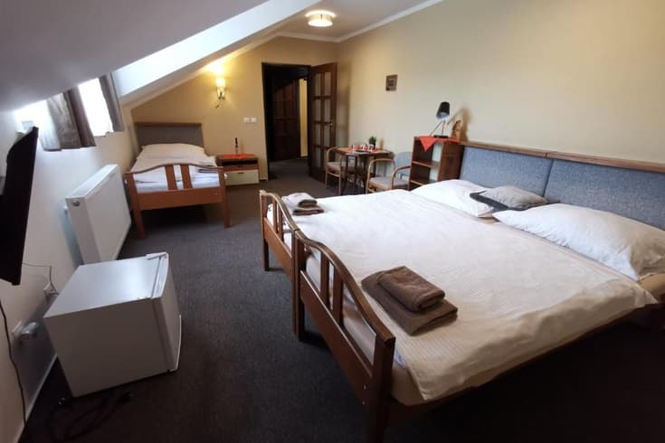 Třílůžkový pokoj  - Hotel Starý mlýn