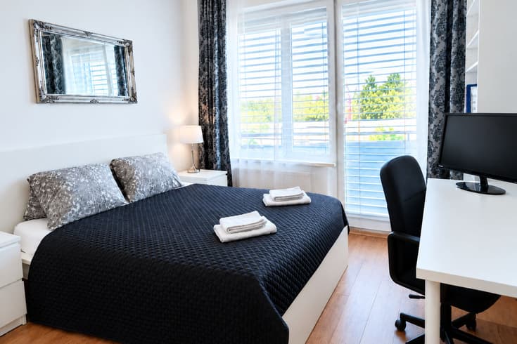 E2 Luxusný Byt pri Hlavnej s Garážou a Supermarketom Apartmán s 1 spálňou - Nadštandardné Byty v Košiciach