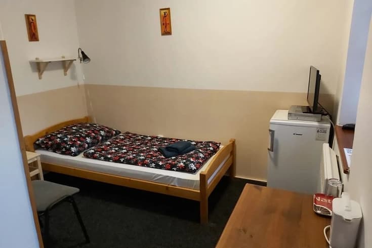 Jednolůžkový pokoj s vlastní koupelnou  - Penzion Druhý domov