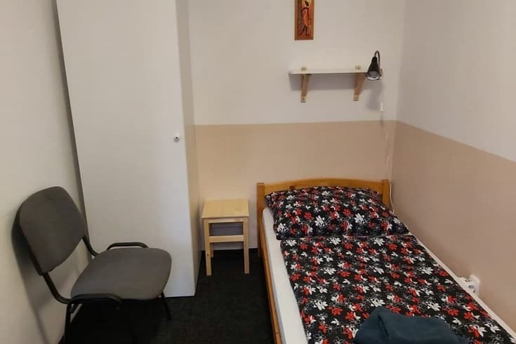 Jednolůžkový pokoj s vlastní koupelnou  - Penzion Druhý domov