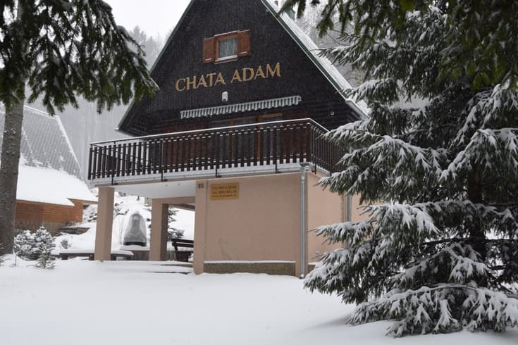 Chata Adam v zimě