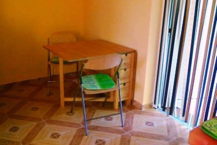 Apartmán č.1 - Chatky a apartmány Pod starým orechom - karavan - camp