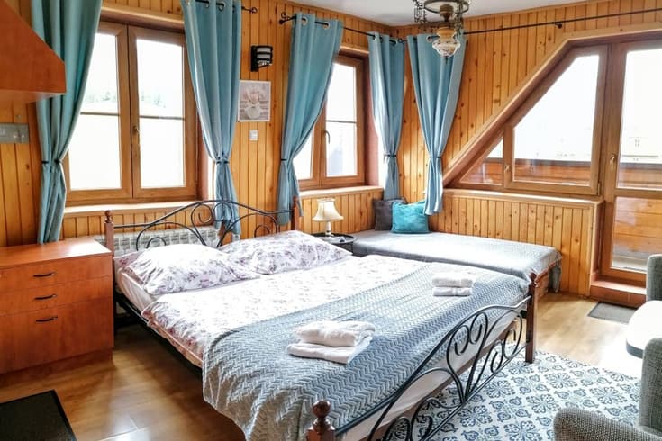 Izba pre 3 osoby s balkónom - Vila Panoráma a Chatka Antošák