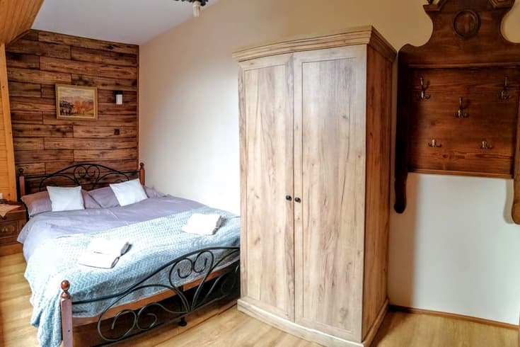 Rodinná izba s balkónom pre 4 osoby - Vila Panoráma a Chatka Antošák
