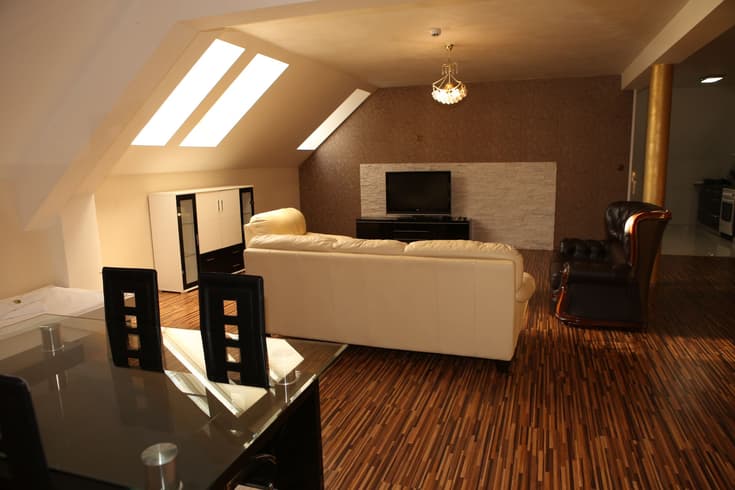 Apartmán Deluxe Apartmán s 1 spálňou - Hotel Kotva