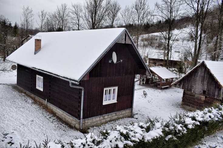 Drevenica Škorec v zime