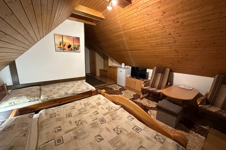 Dreibettzimmer  - Pension Farkys