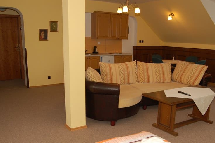 Čtyřlůžkový apartmán č. 5 Apartmán s 1 ložnicí - Penzion Florian