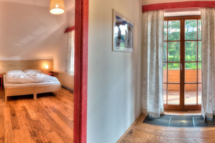 Apartmá s balkónem Apartmán s 1 ložnicí - Penzion Statek Samsara