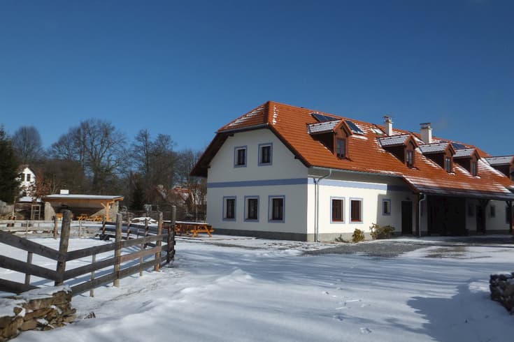 Usedlost Humpolec na Šumavě v zimě