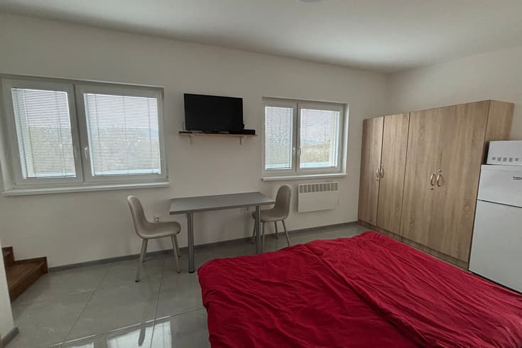 Apartmán s 1 spálňou Apartmán s 1 ložnicí - Ubytovna a apartmány R-Cars Servis