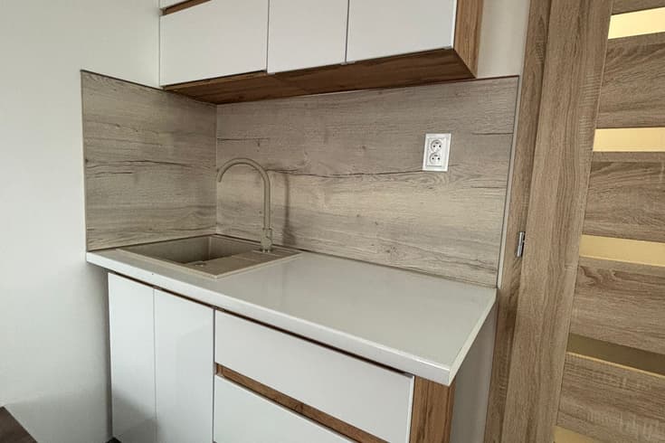 Apartmán s 1 spálňou Apartmán s 1 ložnicí - Ubytovna a apartmány R-Cars Servis