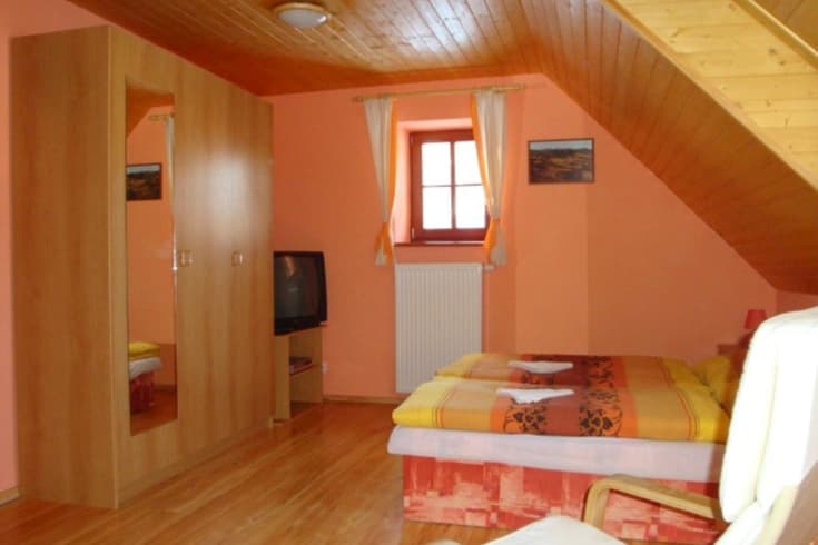 Appartement mit 2 Schlafzimmern  - Blockhaus Veverka