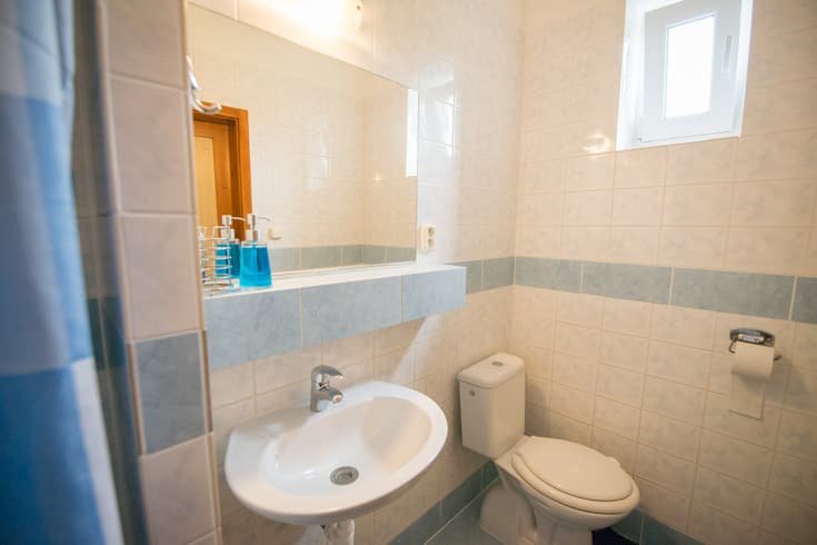 Rodinná izba č. 2 Dvojlôžková izba s 2 prístelkami - Privát Vypka