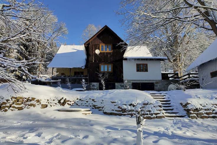 Apartments Hejna in the winter