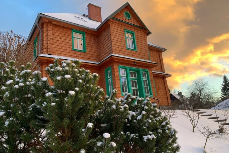 Cottage Klášter in the winter